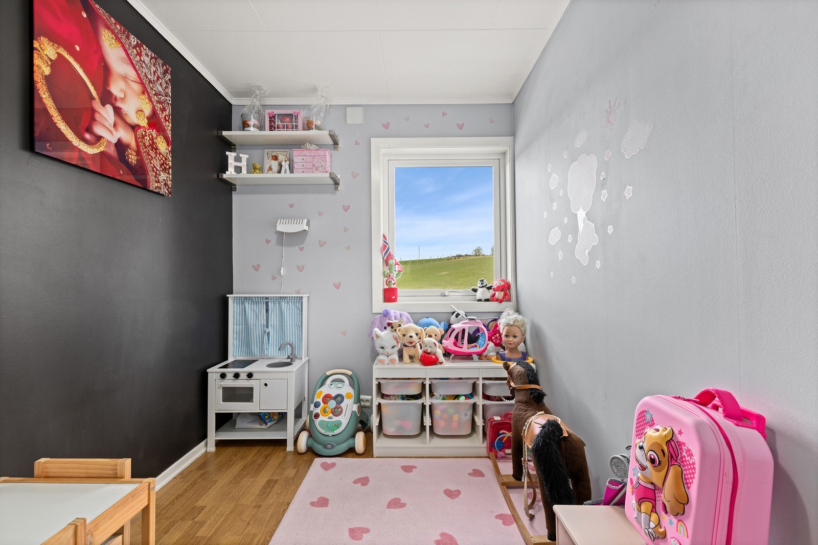 Romslig soverom Galleribilde