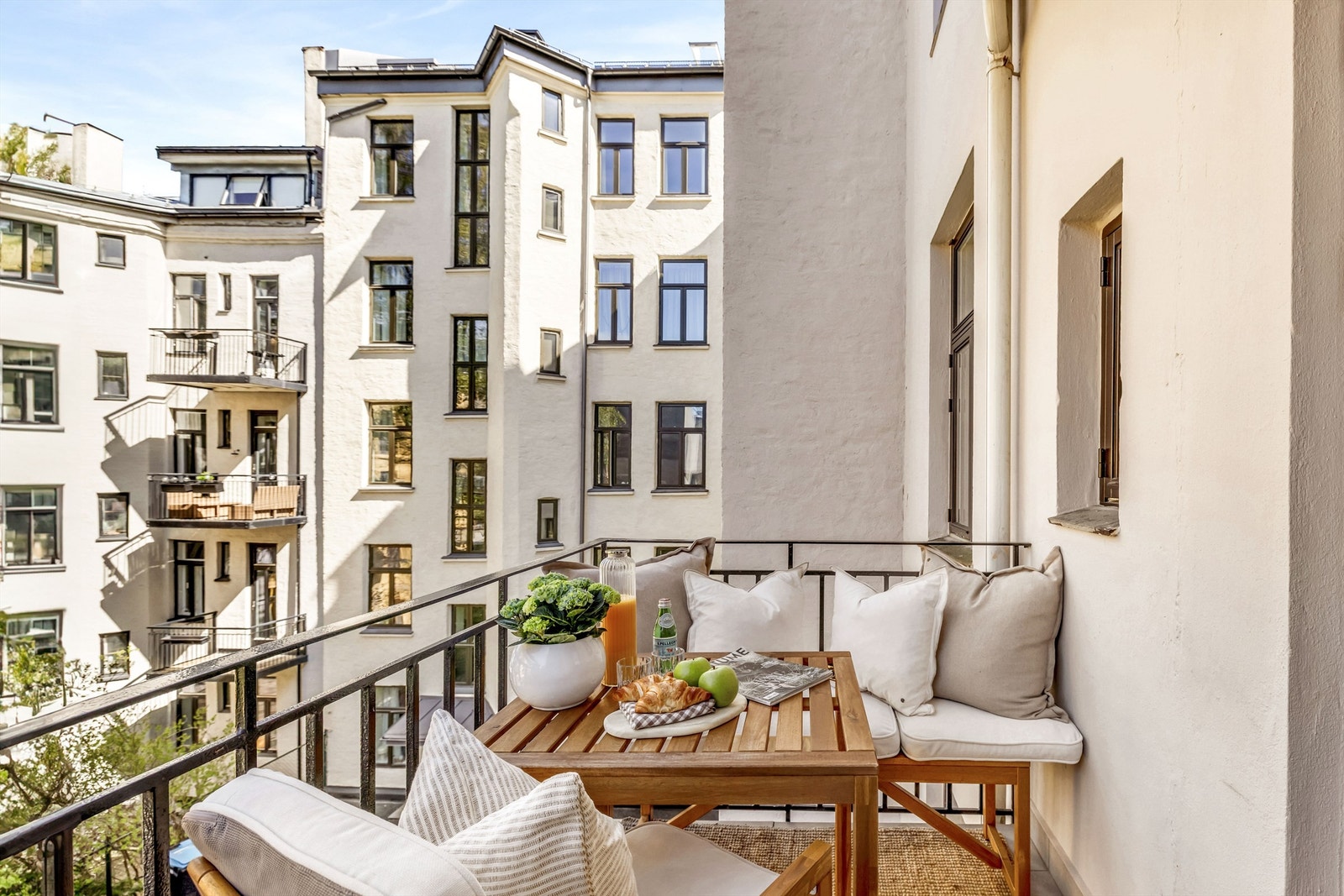 Attraktiv beliggenhet i et veletablert og vakkert boligstrøk på Frogner. Foto: Bjørnar Solberg. Galleribilde