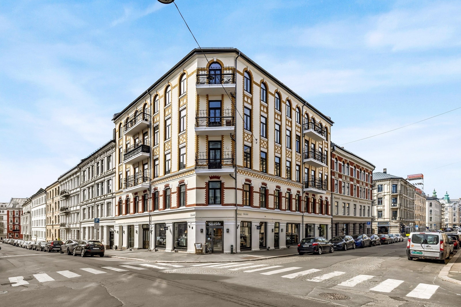 Fasade. Galleribilde