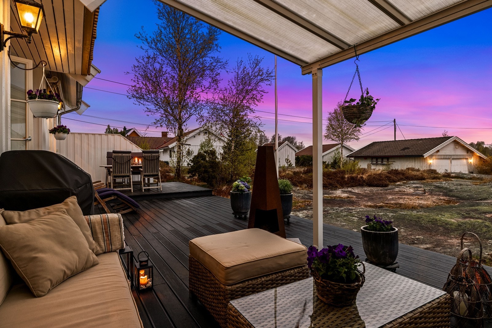En del av uteplassen er overbygd, noe som forlenger sesongen. Galleribilde