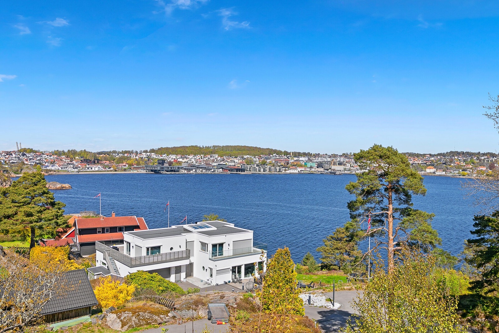 Utsikt fra balkongen. Galleribilde