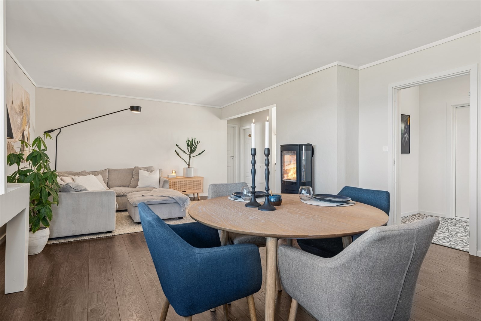 En vedovn gir god varme og lun stemning på kalde dager. Galleribilde