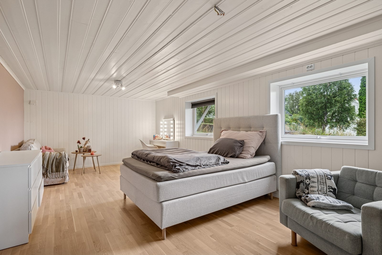 Kjellerstue/soverom Galleribilde