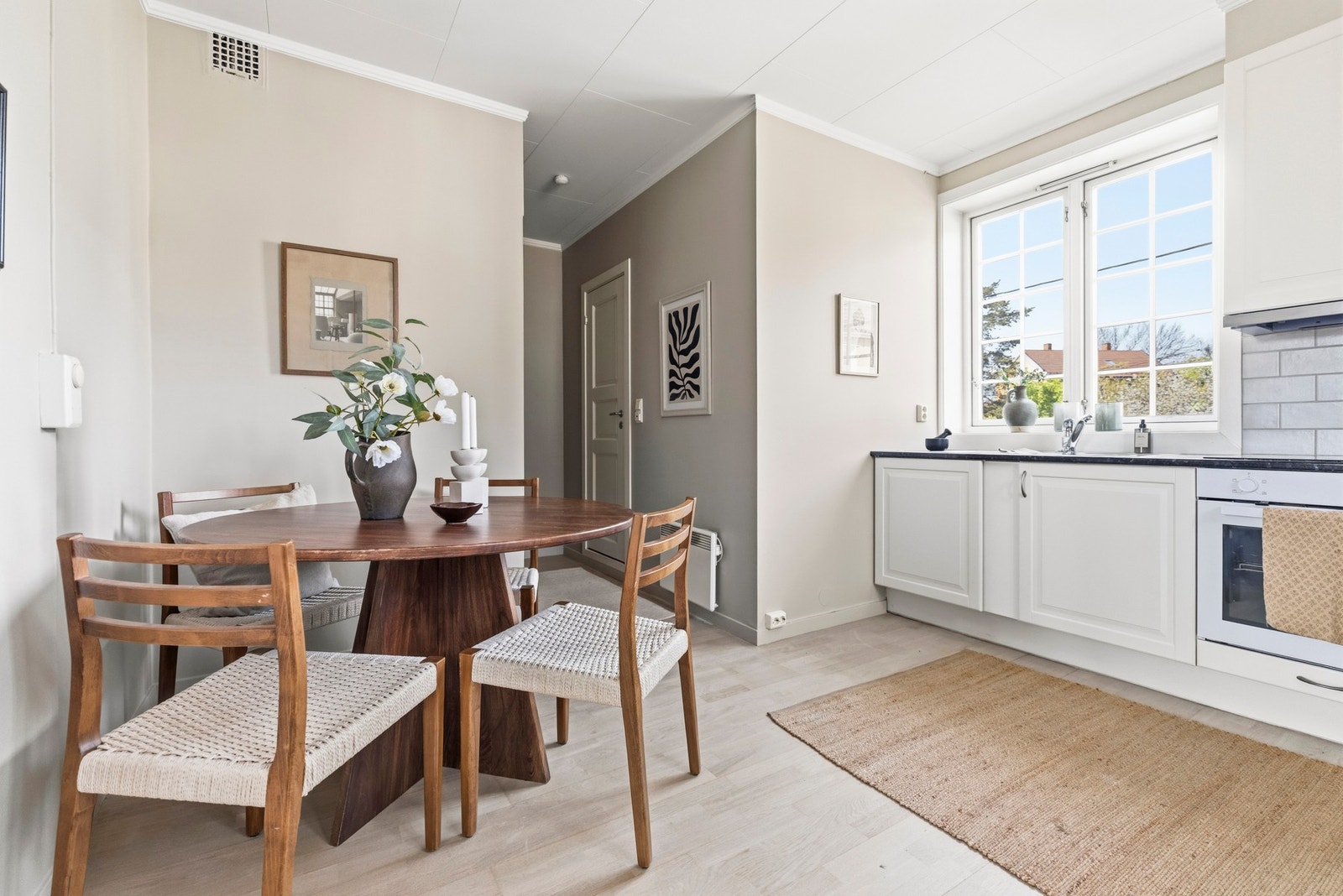 Her kan man samle venner og familie til et herlig måltid. Galleribilde