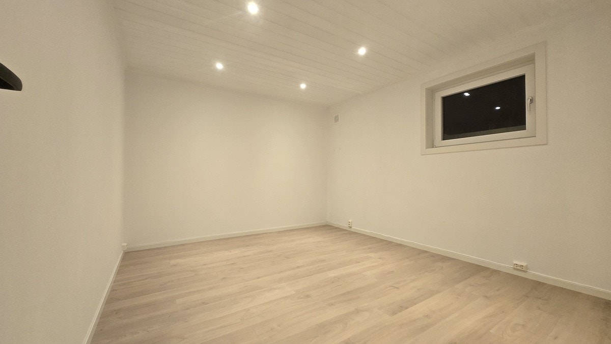 Kveldsbilde av første soverom Galleribilde