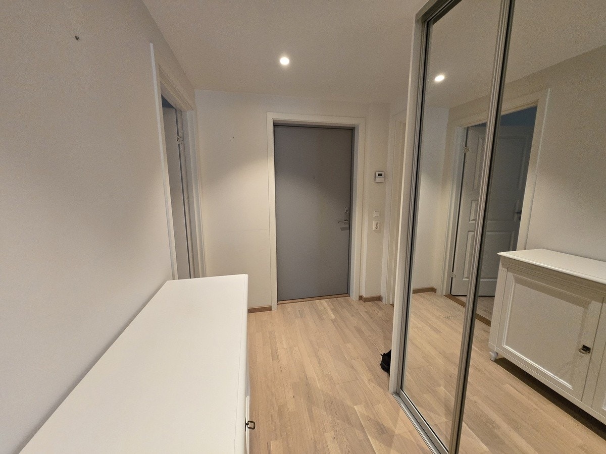 Inngangsparti Galleribilde