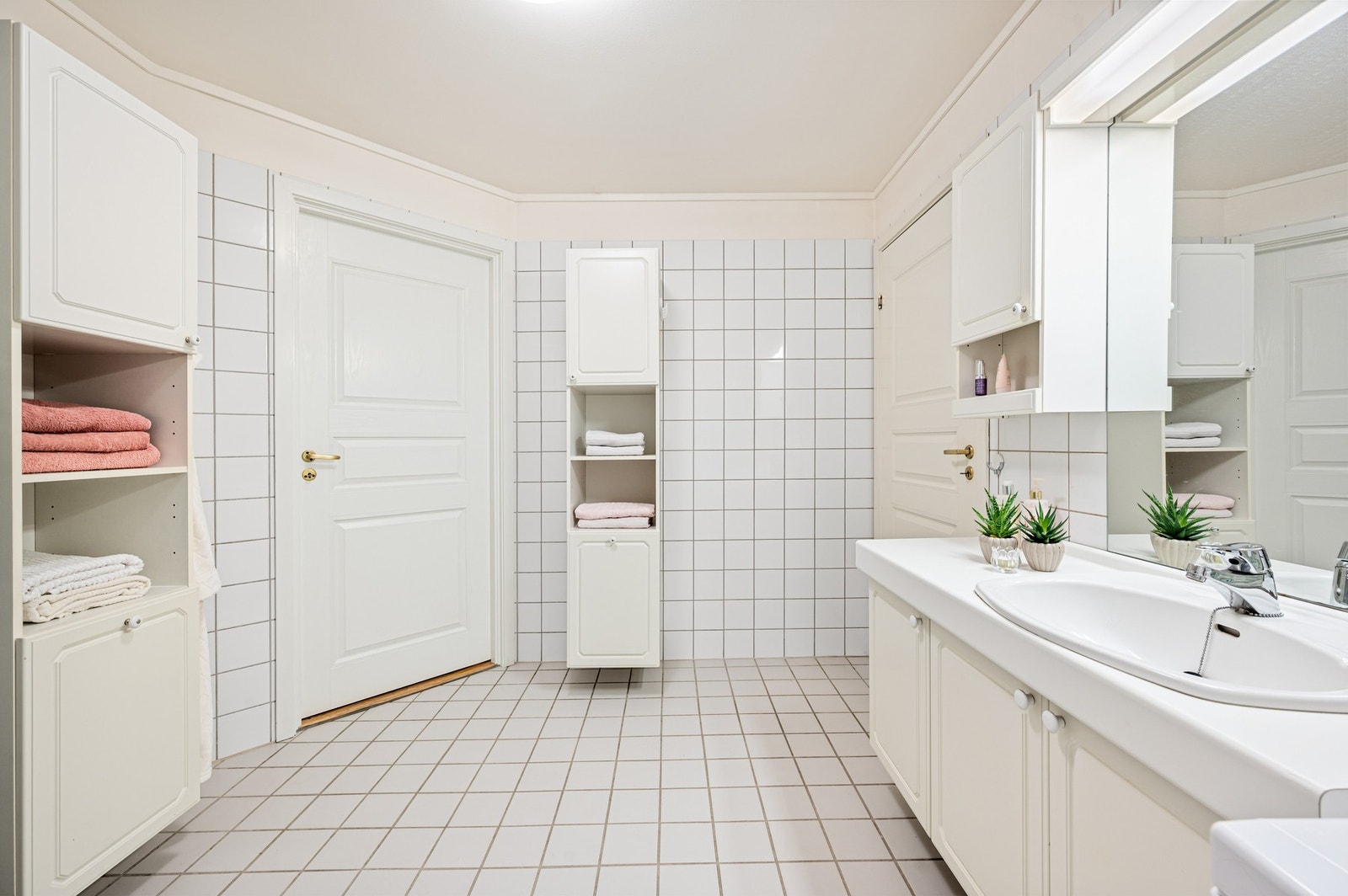 Badet har også opplegg til vaskemaskin. Galleribilde