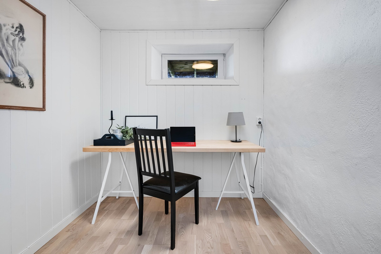 Rommet er godkjent som bod, men brukes idag som kontor. Galleribilde