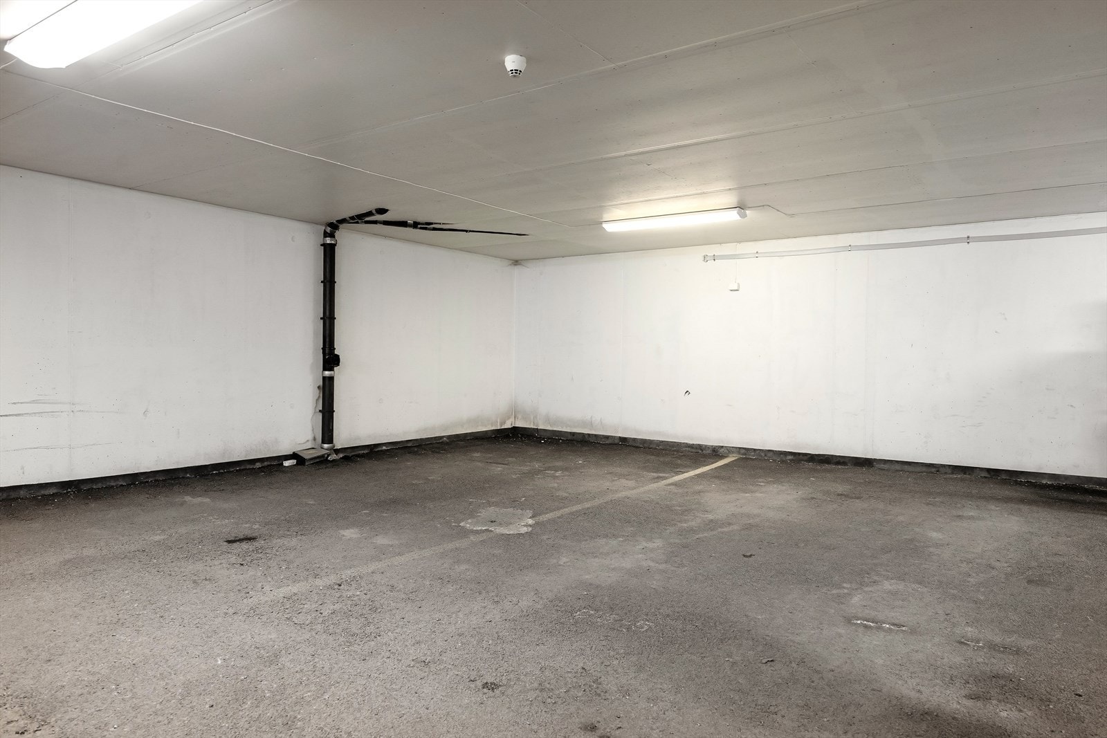 Det medfølger to parkeringsplasser i felles garasjeanlegg. Galleribilde