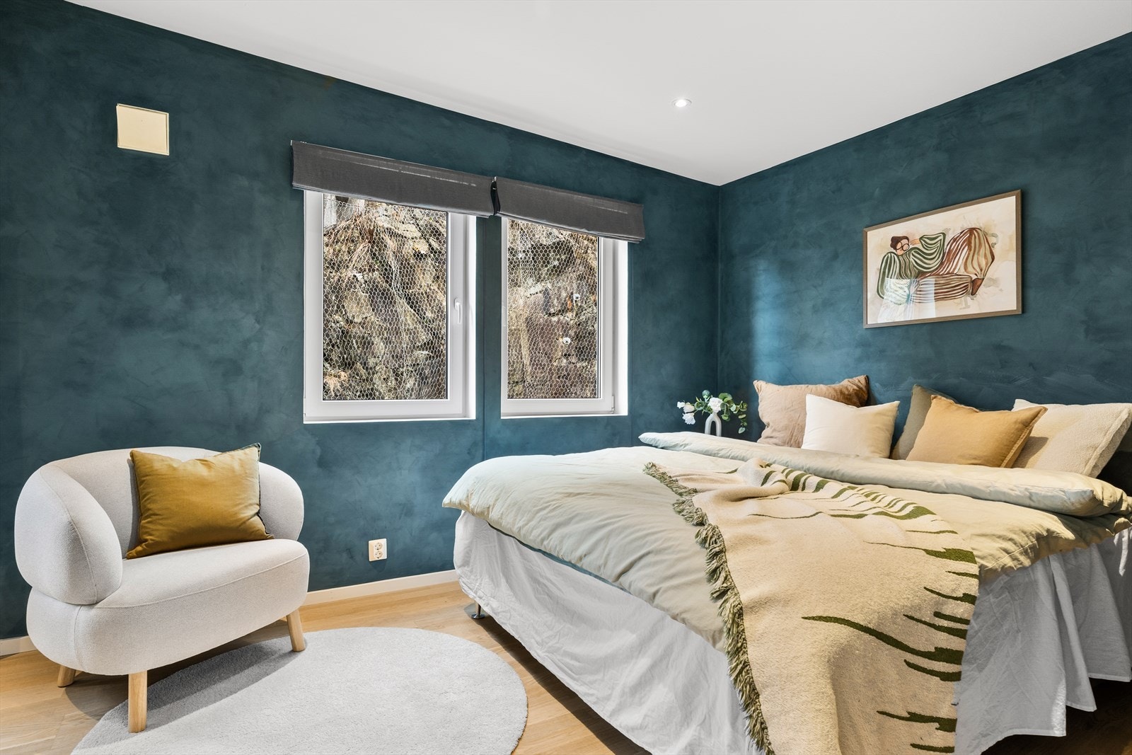 Soverommen er av god størrelse og måler henholdsvis 10,86 og 8,94 m² Galleribilde