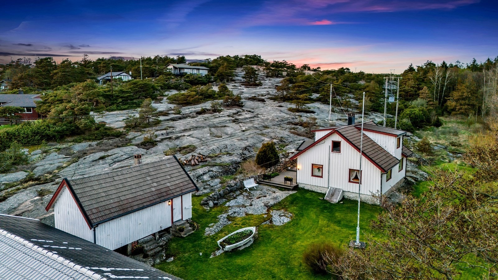 Her bor man tett på naturen, med umiddelbar nærhet til flotte tur- og rekreasjonsområder Galleribilde