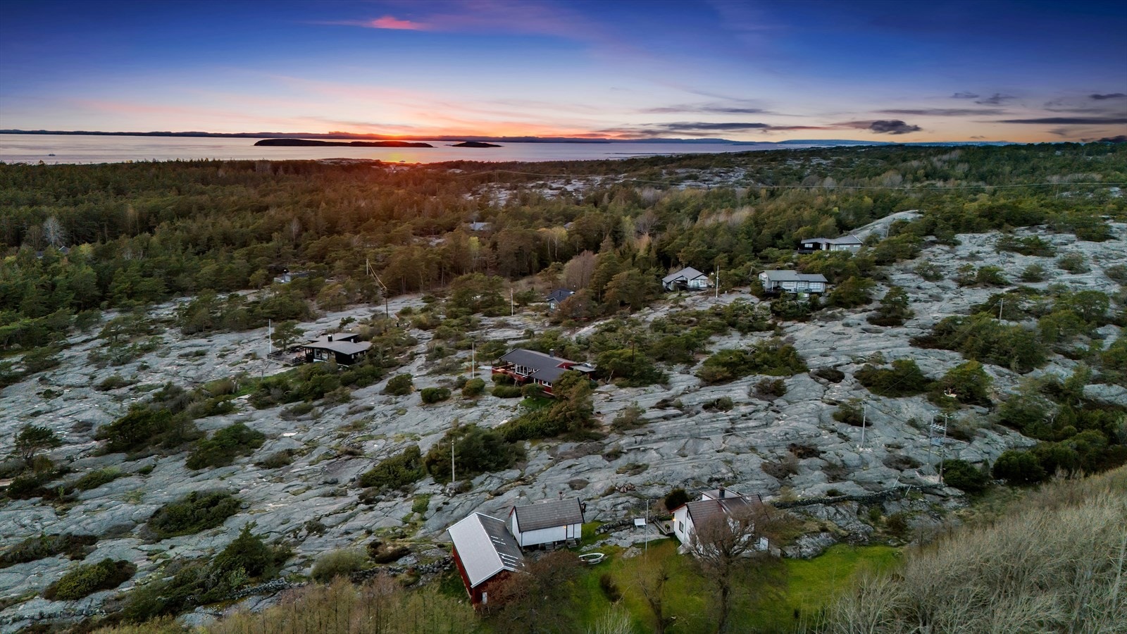 Her får du orkesterplass til døgnets fargeskift, fra soloppgang til solnedgang Galleribilde