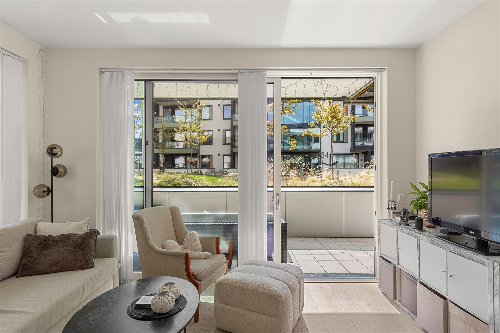 Fra stuen er det direkte tilgang til en herlig veranda på hele 15m² Galleribilde