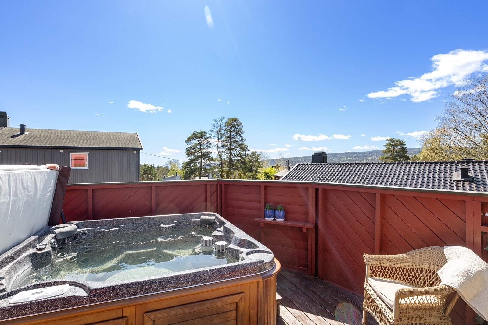 Terrasse med jacuzzi Galleribilde