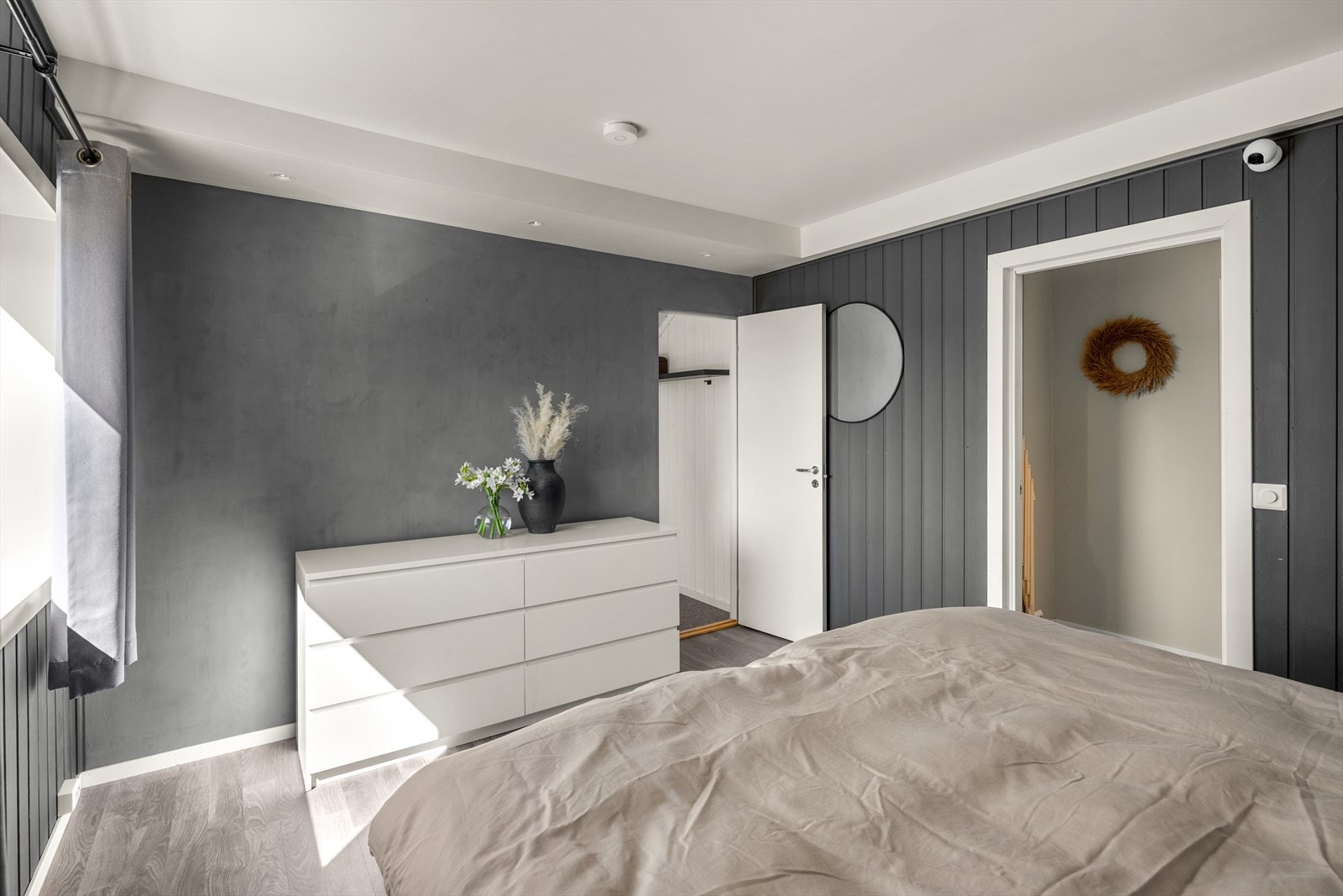 God plass til kommode og annen oppbevaring. Galleribilde