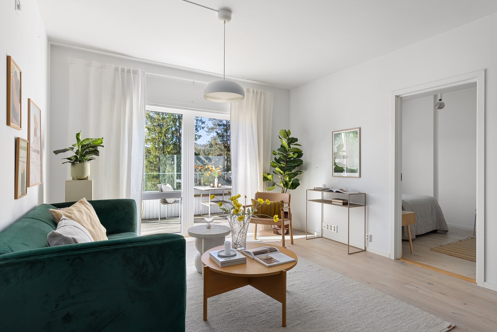 Her får man en naturlig overgang mellom inne- og uteområdene. Galleribilde