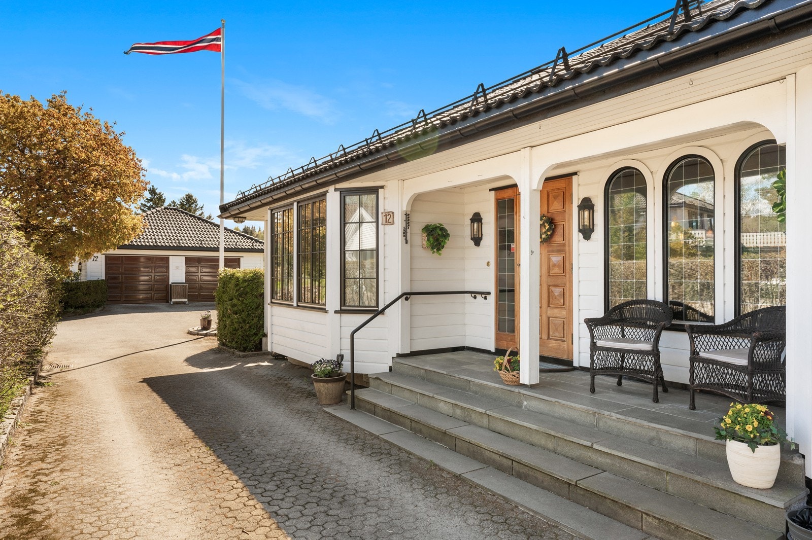Flott inngangsparti Galleribilde