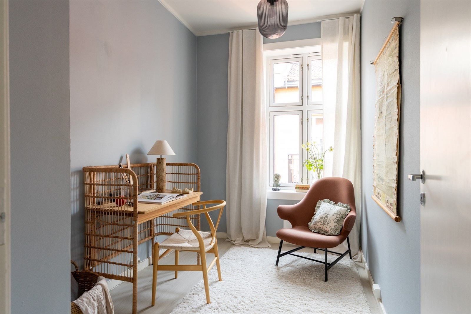Soverom en, som også kan brukes som hjemmekontor Galleribilde