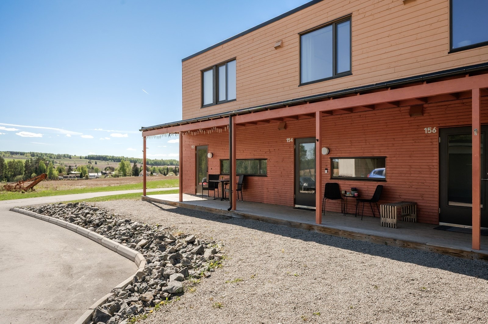 Sameiet har finne felles utoemråder. Her fra inngangspartiet. Galleribilde