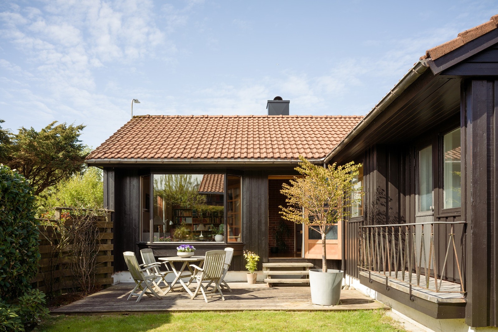 Lun, skjermet terrasse, perfekt for sommeren som er i vente. Galleribilde