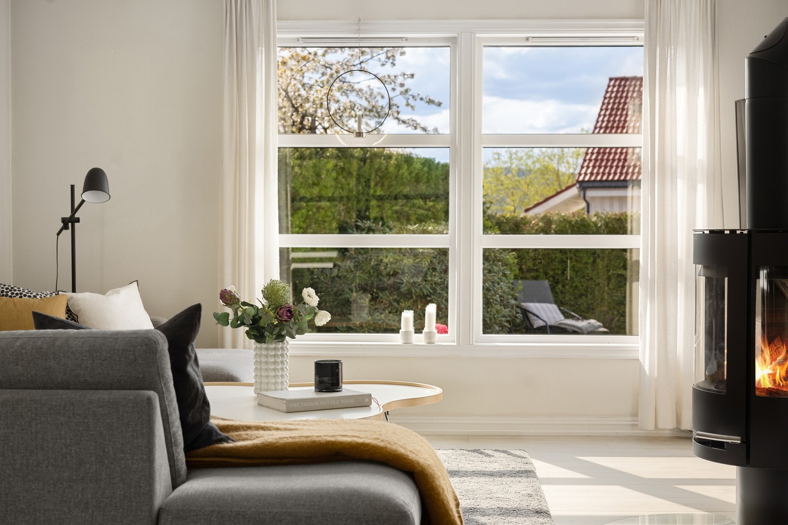 Stue med fine lysforhold Galleribilde