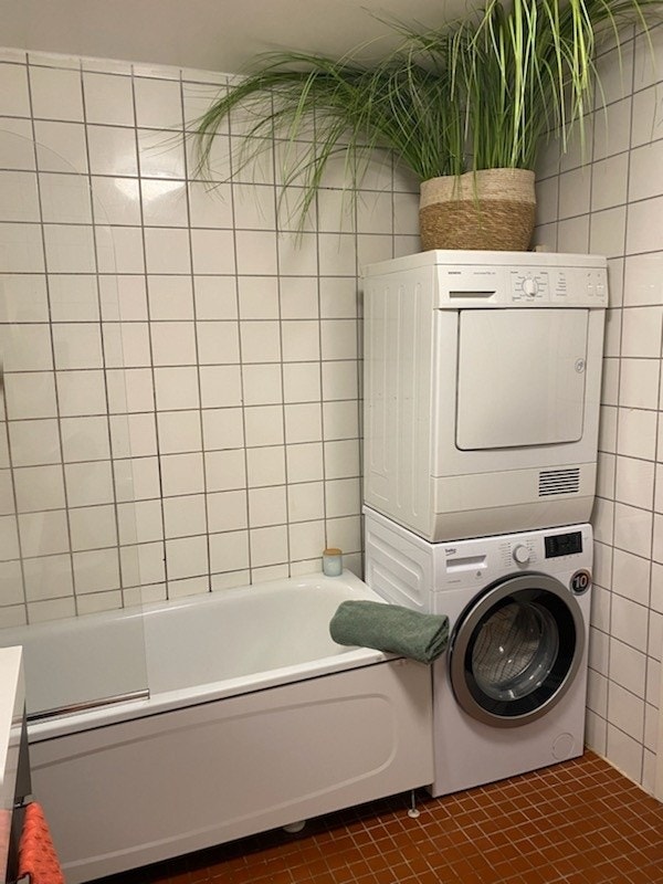 Badet Galleribilde