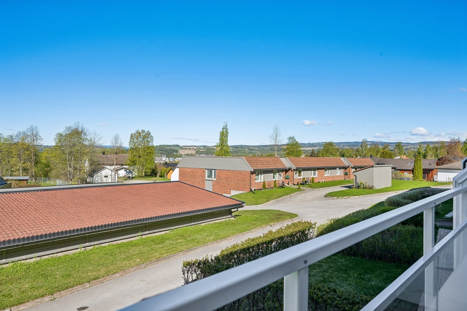 Området byr på god nærhet til skog og mark med fine turmuligheter. Galleribilde