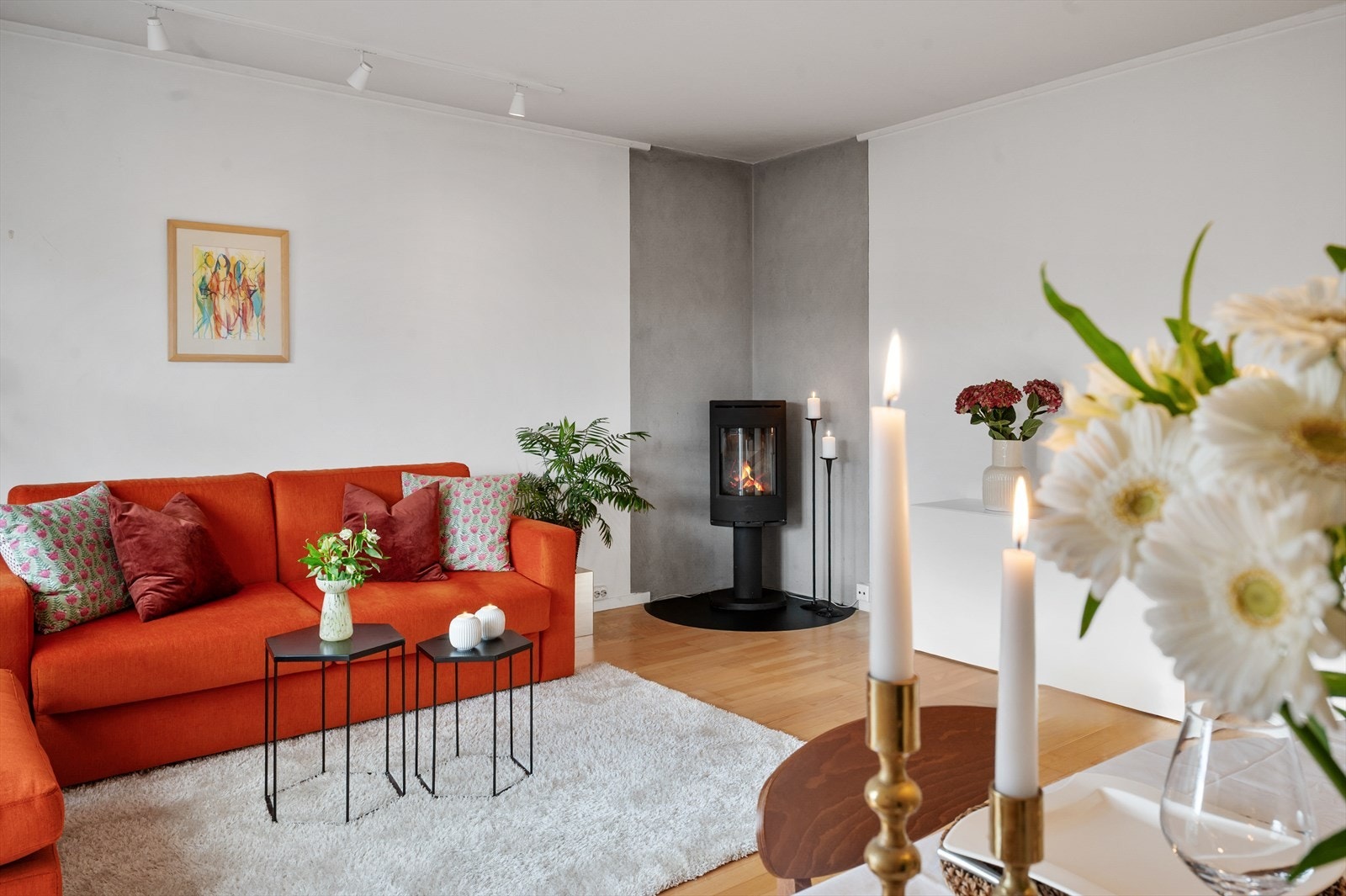 Peisovnen er et sentralt element som skaper en lun stemning. Galleribilde