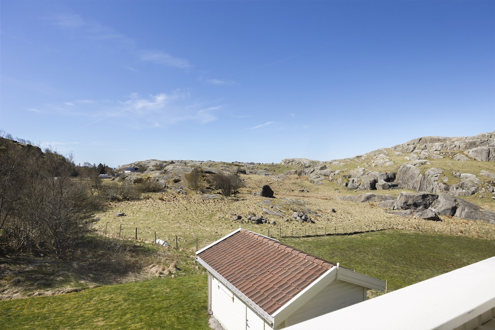 Utsikt over det karakteristiske kystlandskapet på Eigerøy. Galleribilde