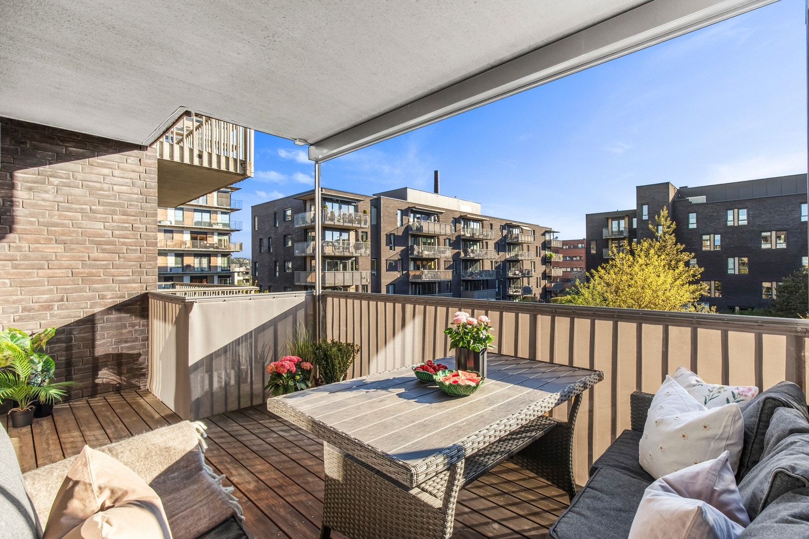 Privatmegleren Primera v/Ingrid L.Eriksson har gleden av å presentere Hovinveien 37 C! Galleribilde