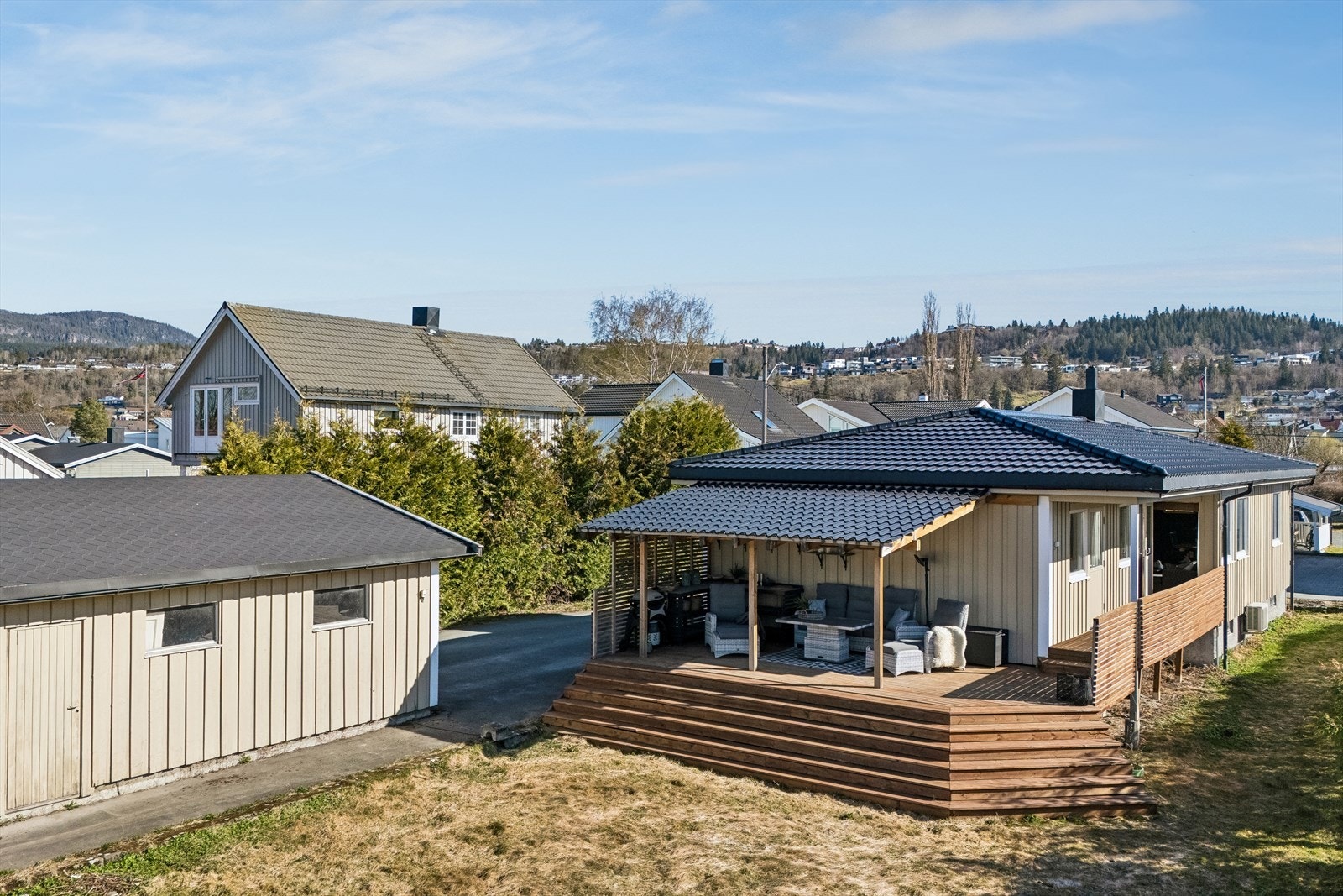En flott enebolig med attraktiv beliggenhet på Husbymyra. Galleribilde