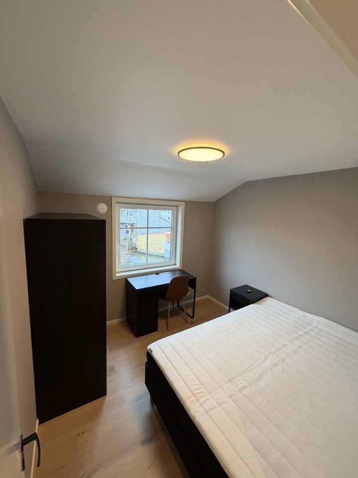 Soverom 3, 150cm seng Galleribilde