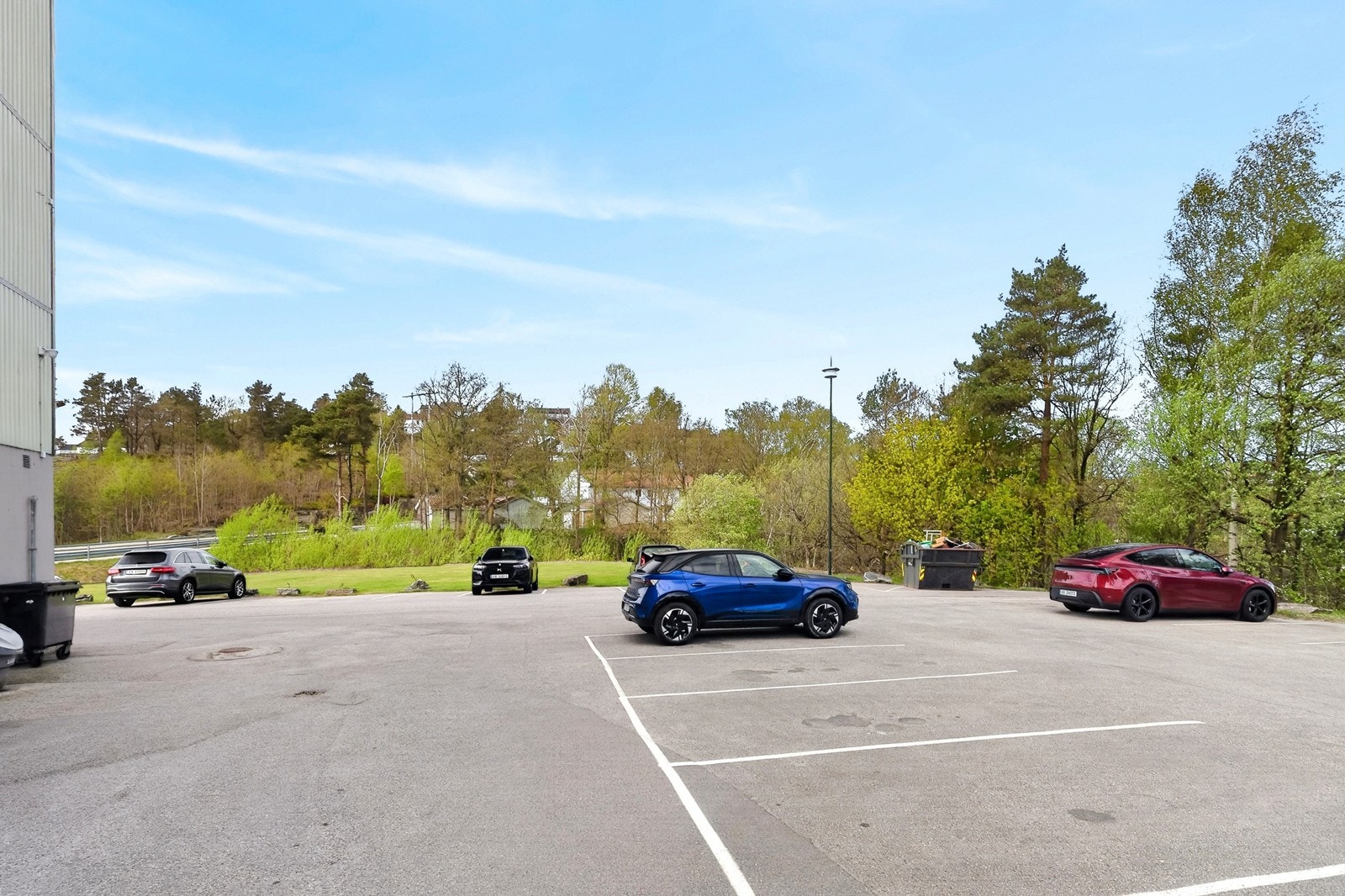Parkering på tomt - 8 ladestasjoner er vedtatt Galleribilde