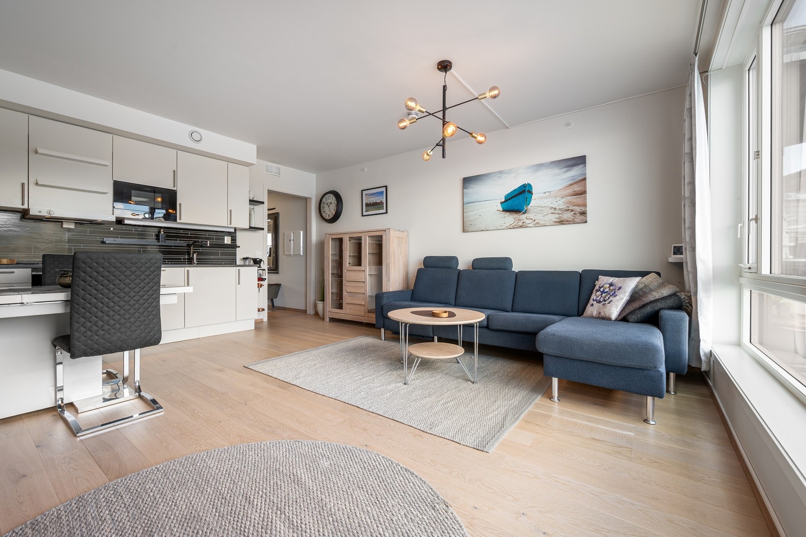 Leiligheten har god standard med vannbåren gulvvarme og balansert ventilasjonssystem Galleribilde