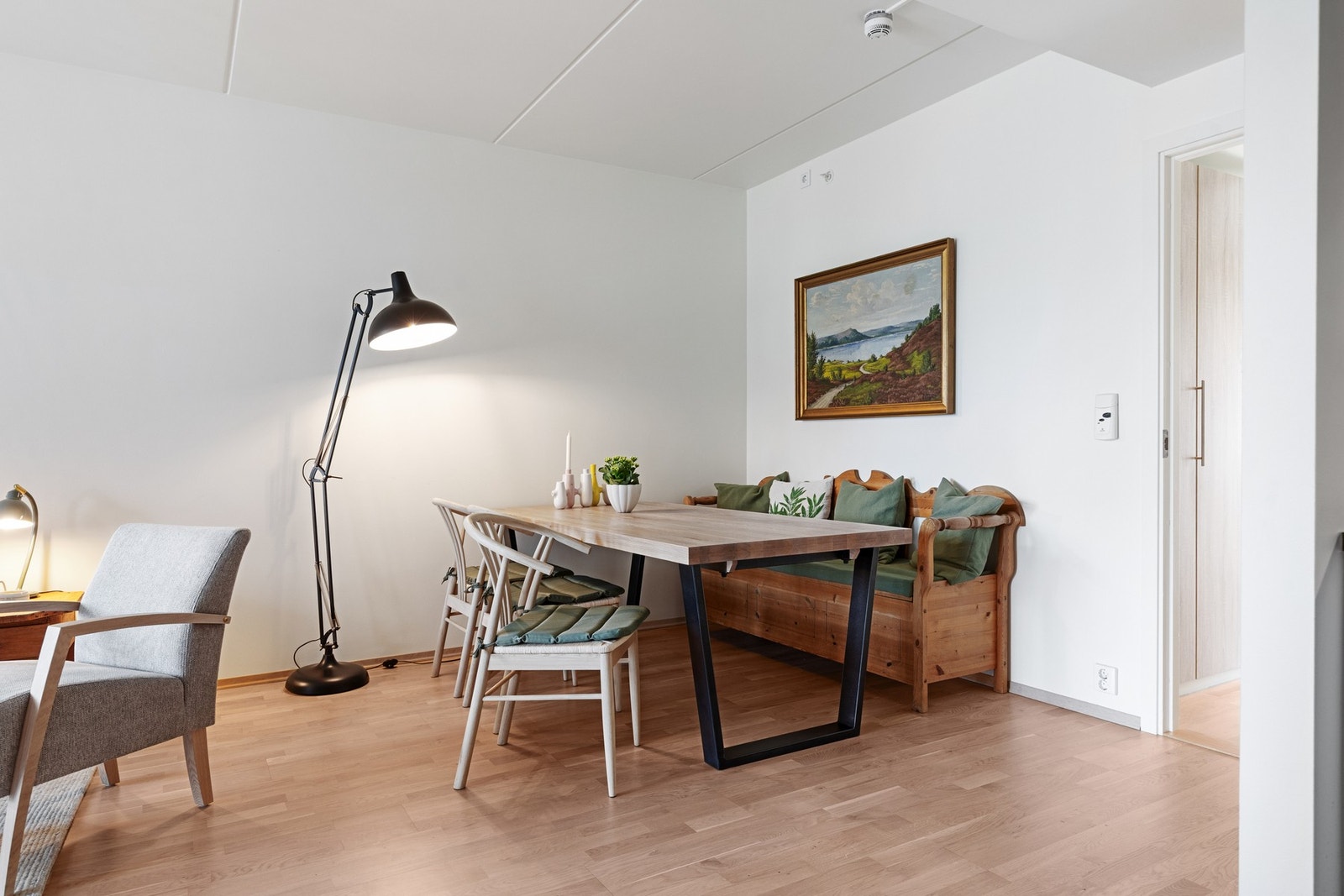 Perfekt for både hverdagsmiddager og hyggelige sammenkomster! Galleribilde