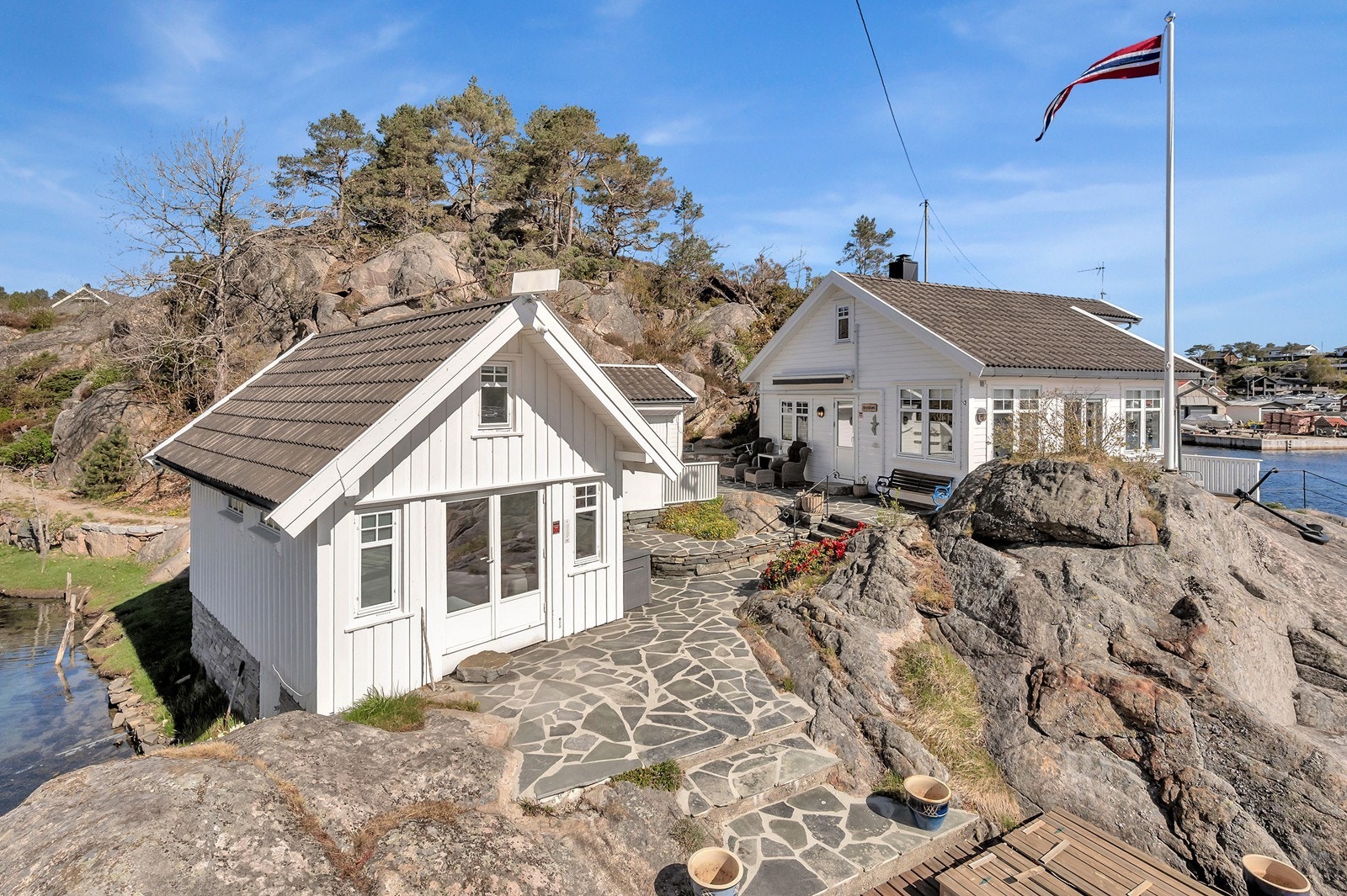 Påkostet eiendom med kjørevei helt fram! Galleribilde