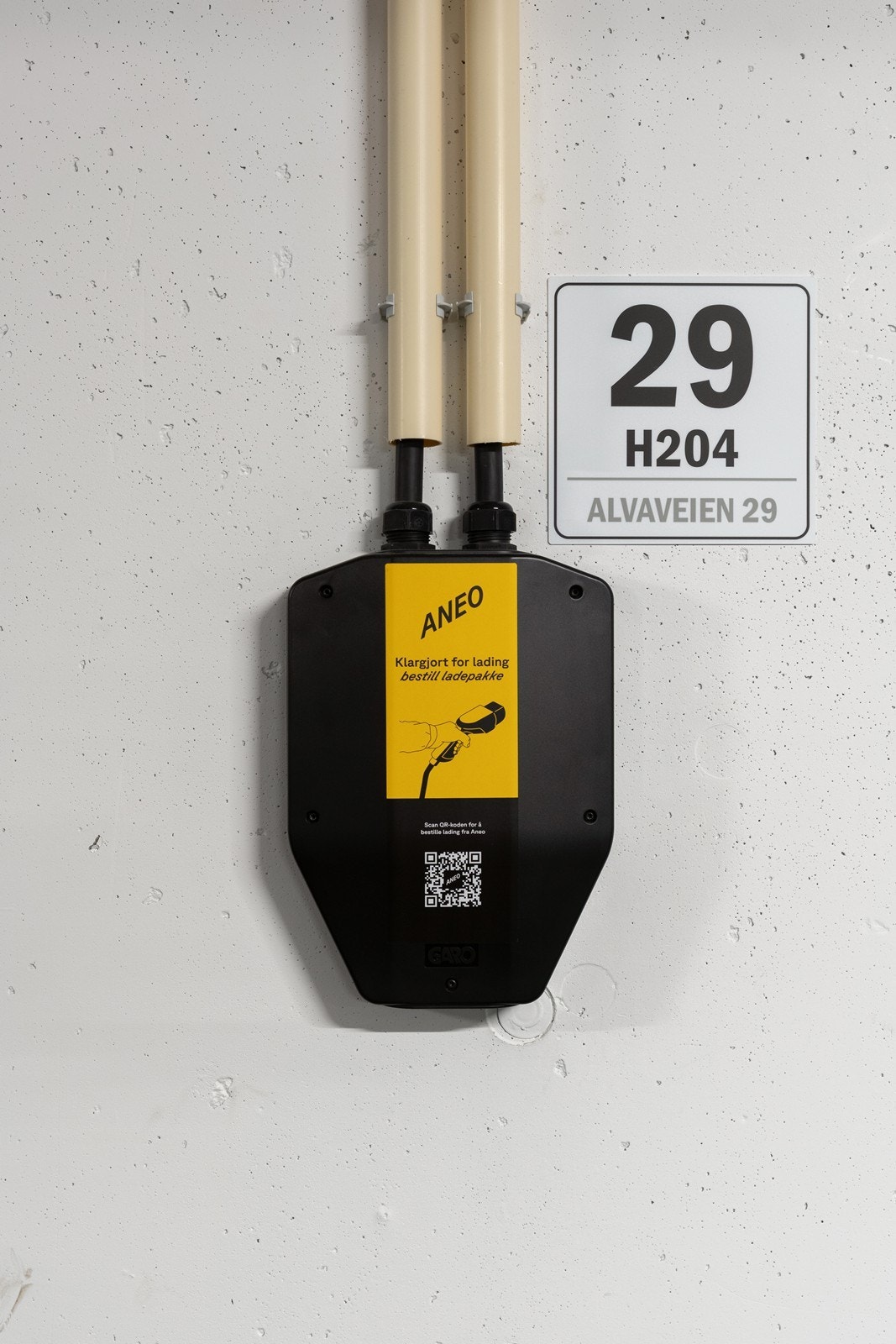 Mulighet for elbillader via Aneo Galleribilde