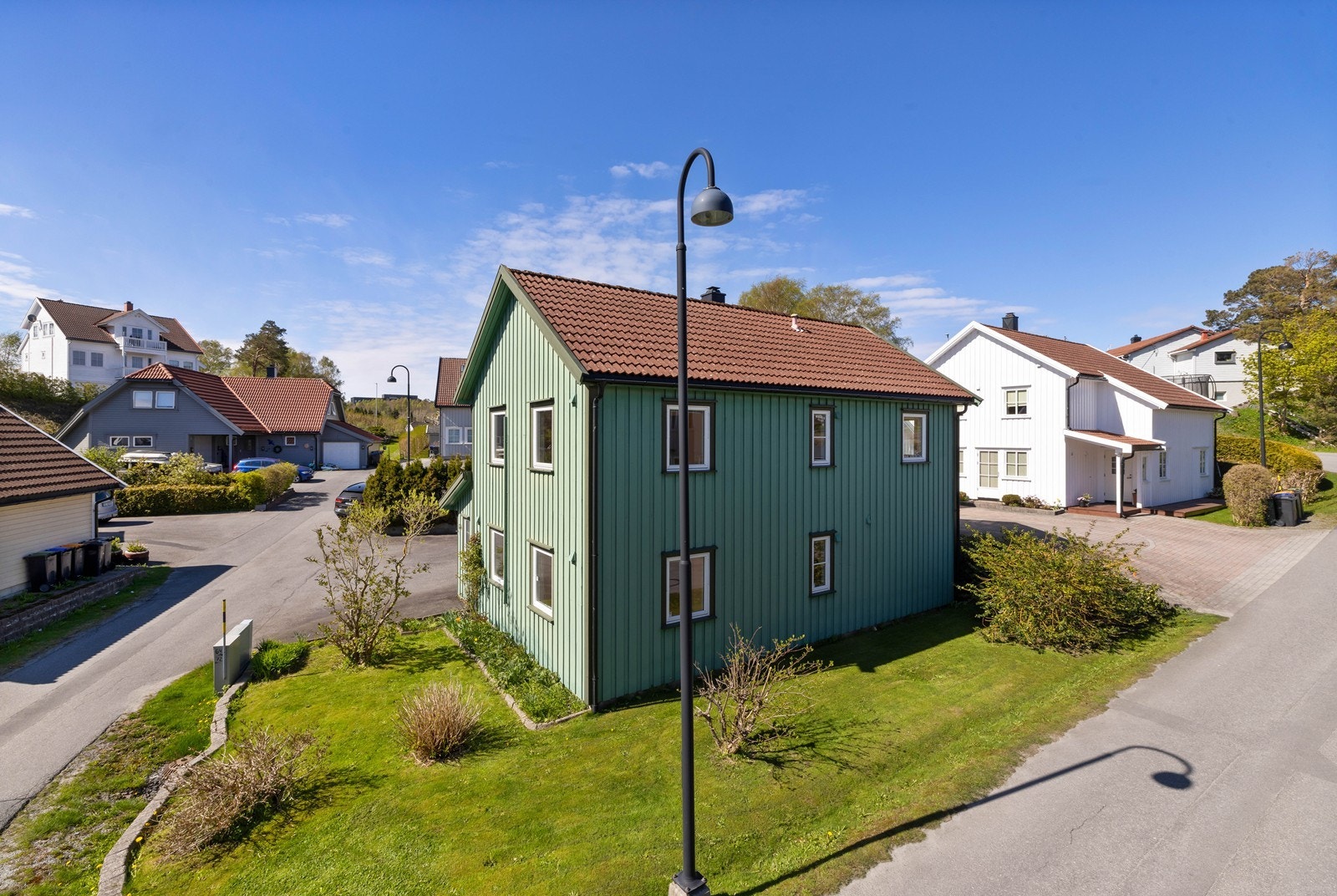 Sentral beliggenhet kombinert med barnevennlige omgivelser, er nok en sterkt medvirkende årsak til at Grømheia er så populært Galleribilde