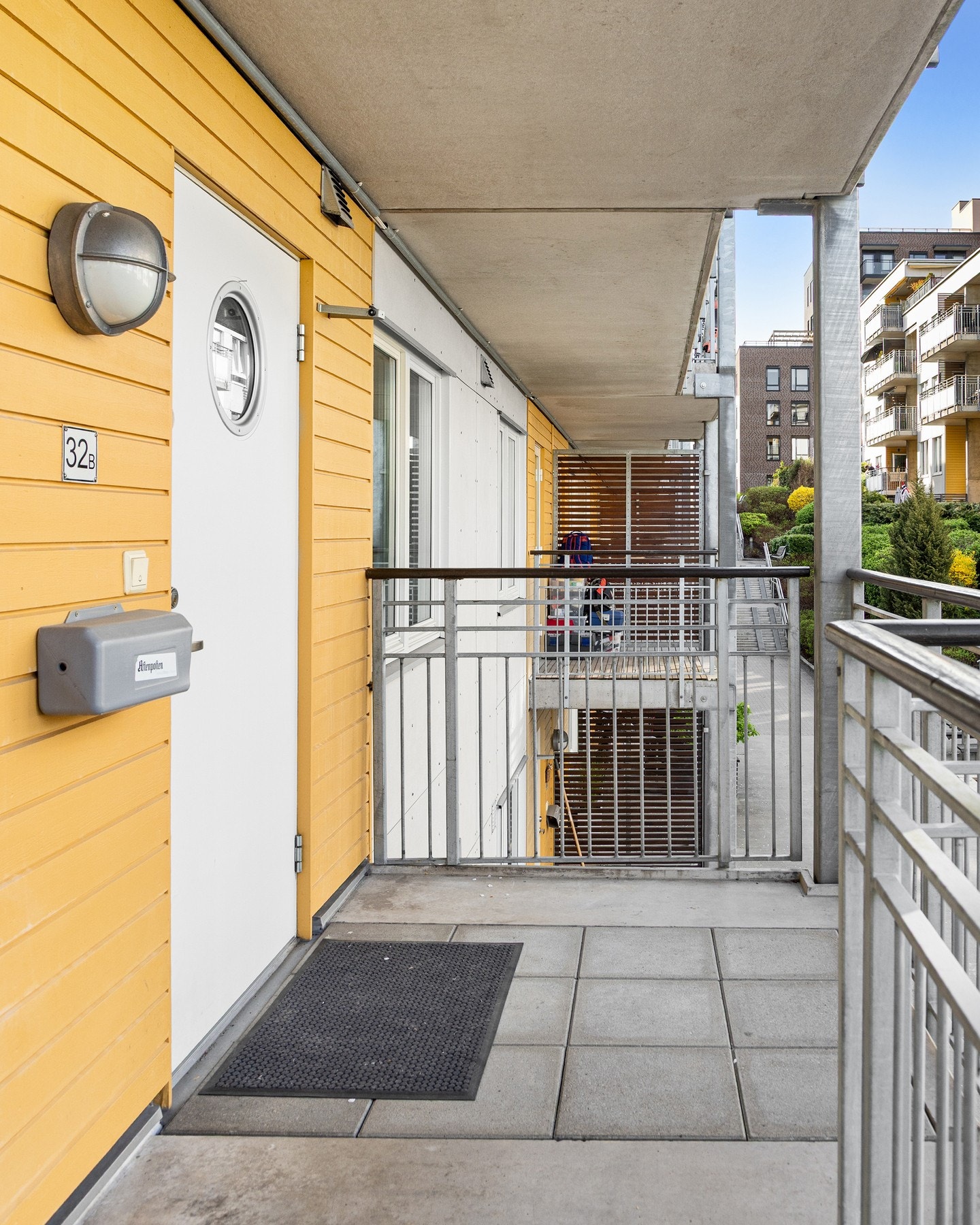 Denne gjennomgående leiligheten ligger fint til med inngang fra svalgang. Galleribilde