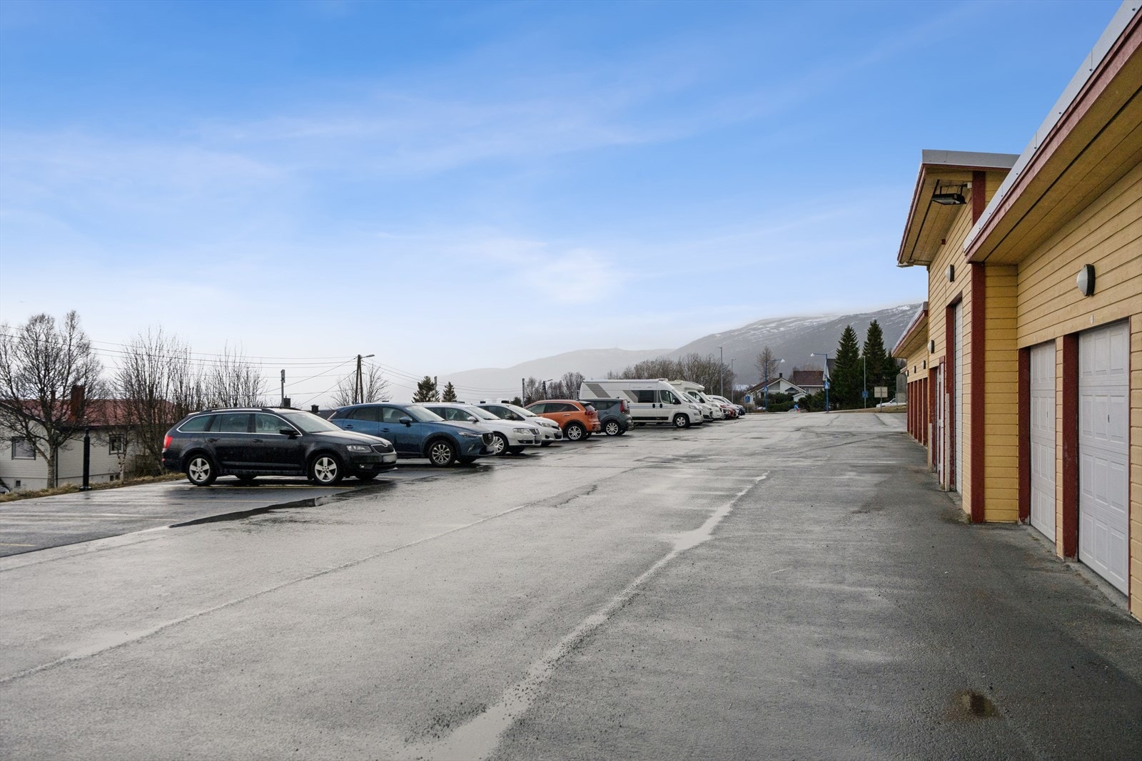 Parkering på utvendig fast plass (Plass nr. 25) Galleribilde