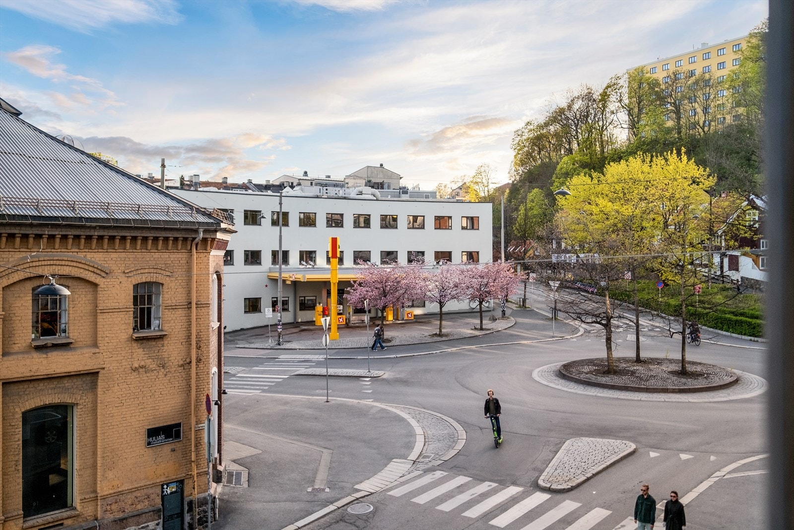 Leiligheten har en attraktiv og sentral beliggenhet mellom St. Hanshaugen og Grünerløkka. Galleribilde