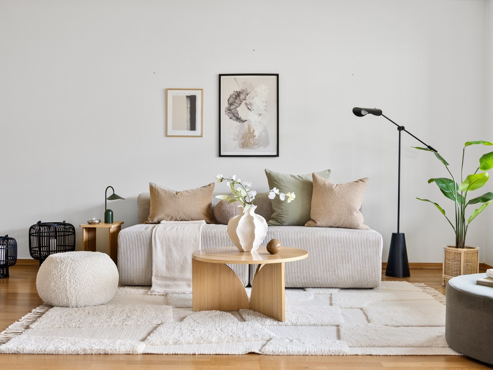 Stuen har lyse fine overflater Galleribilde