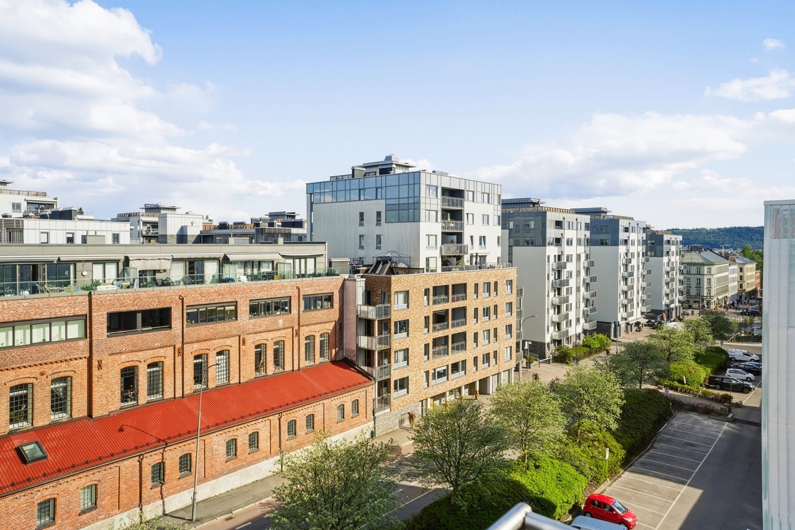 Fra balkongen har du flott utsikt over Grünerløkka. Galleribilde