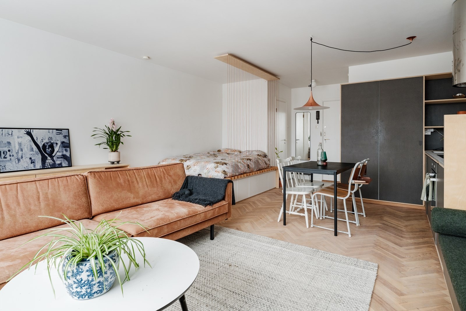 Leiligheten kan fint innredes etter eget ønske og behov. Galleribilde