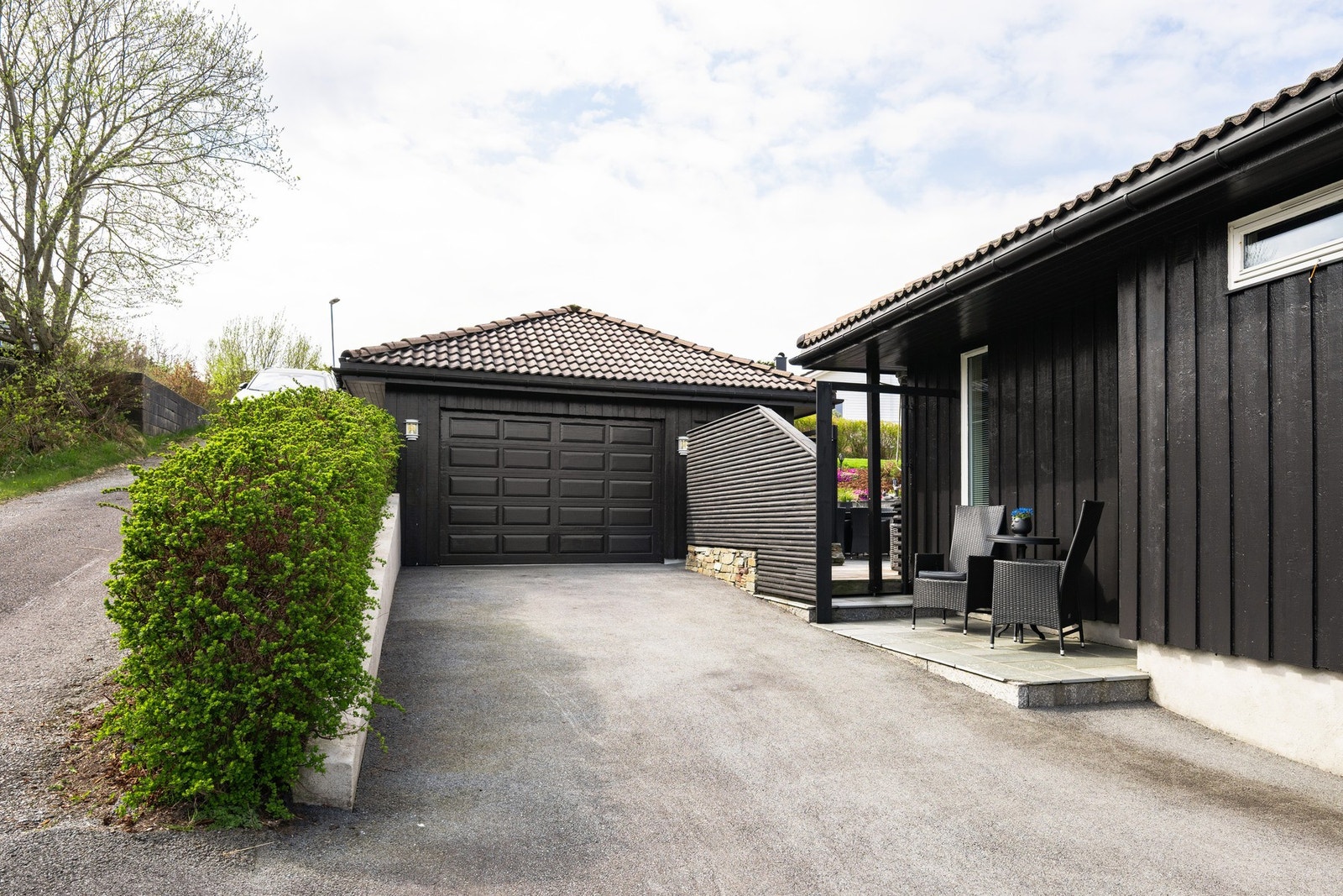 Garasje. Galleribilde