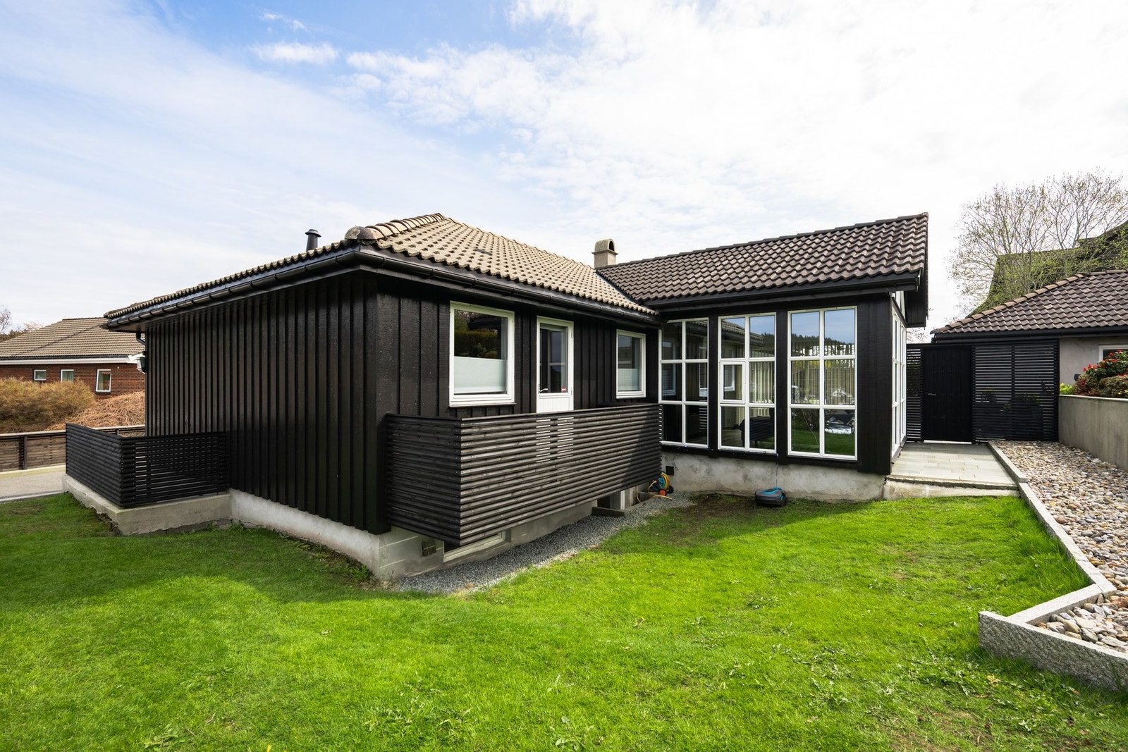 Huset ble malt utvendig i 2020. Galleribilde