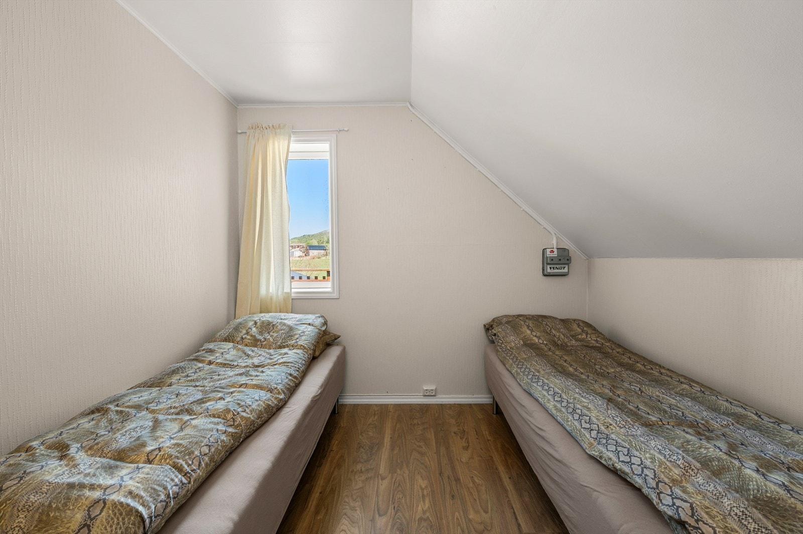 Soverommene er på hhv, 7,8, 8,4, 10,2 og 12,2m². Galleribilde