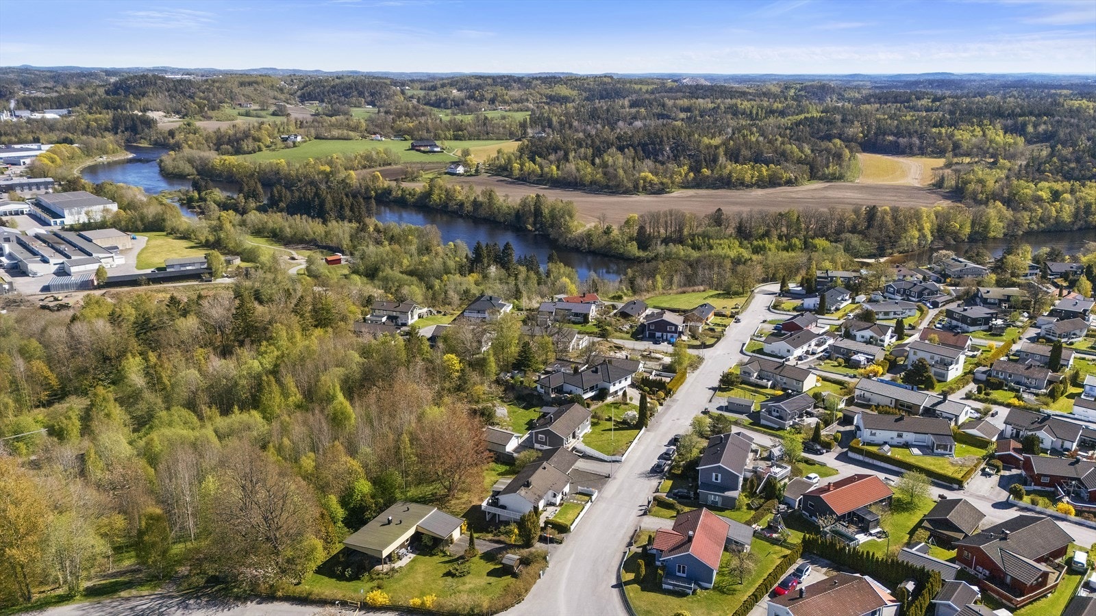 Dronefoto nærområde Galleribilde