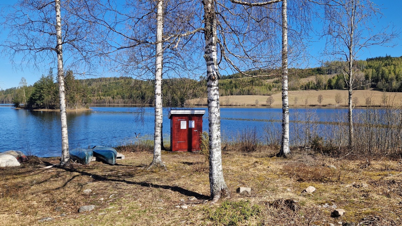 Her pleier det å være selvbetjent kanoutleie om sommeren. Foto: eier. Galleribilde