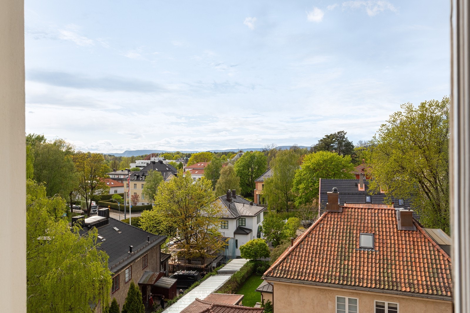 Utsikt fra stuevindu Galleribilde